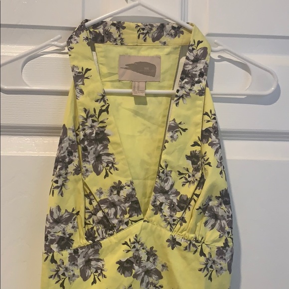 Yellow Dress - Picture 2 of 3